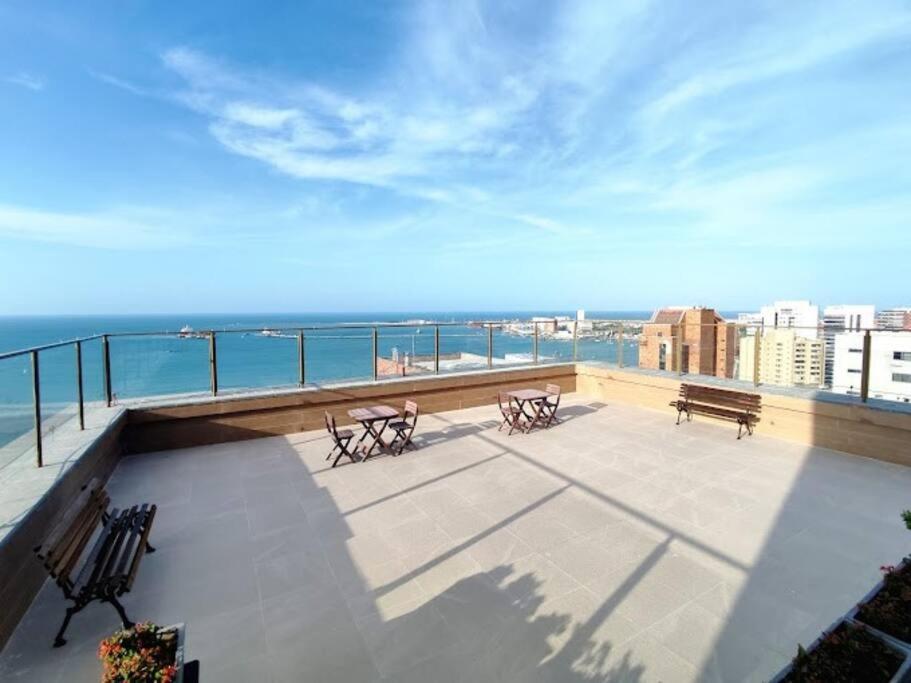 Flat Na Beira-mar De Fortaleza (Ceara)